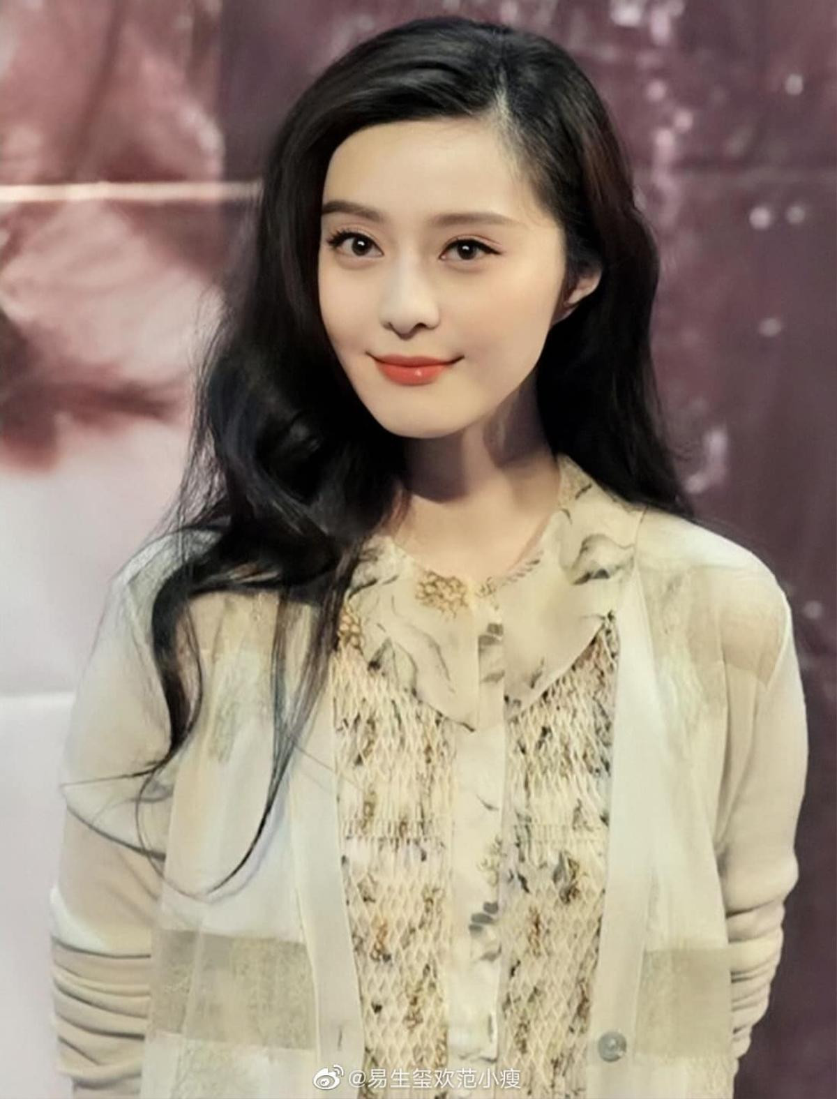 Valentine trái ngược của Angelababy - Phạm Băng Băng Ảnh 7