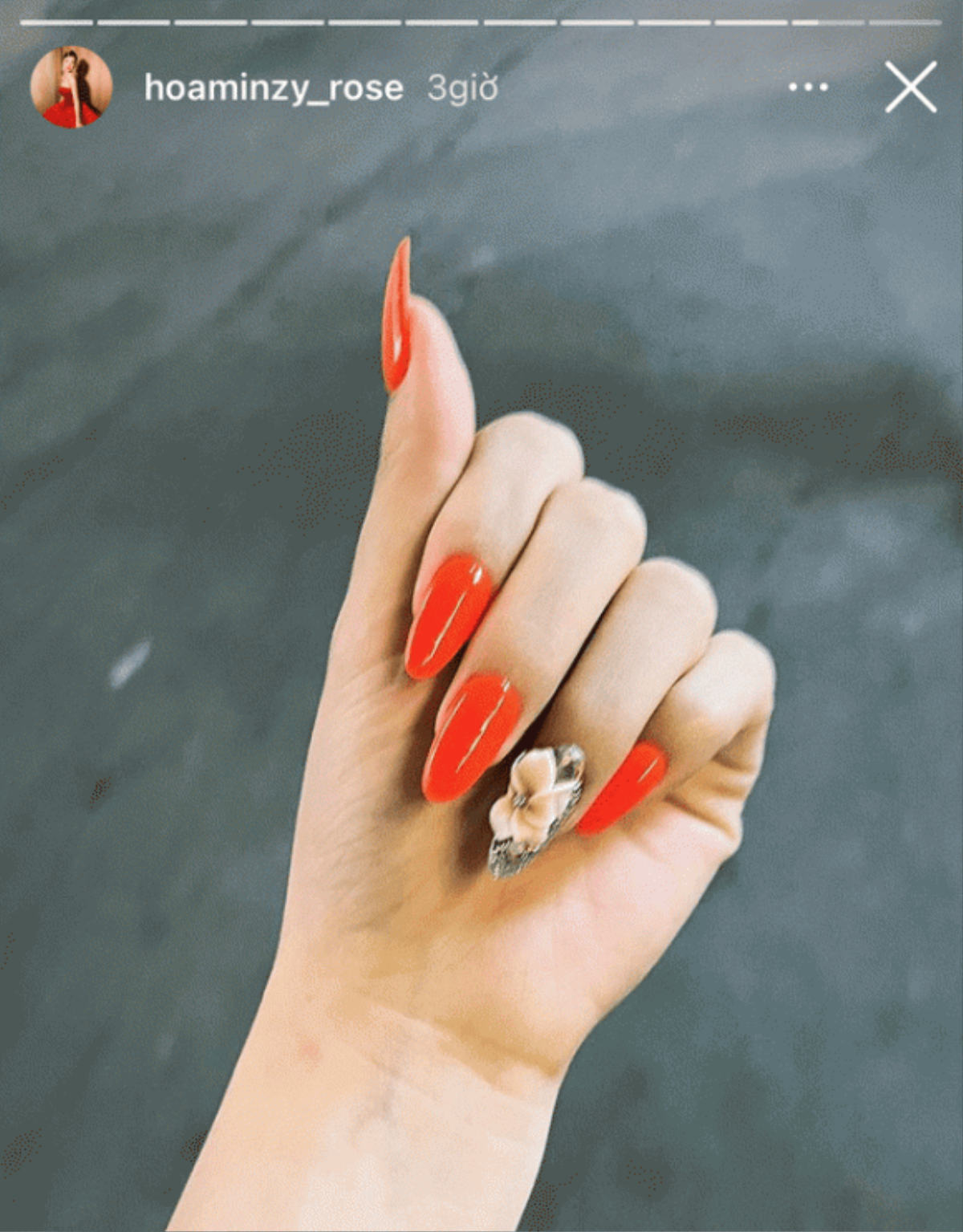 Sao Việt làm nail ăn Tết: Sĩ Thanh, Hoà Minzy chơi bộ móng nhìn là thấy 'ngồi không' Ảnh 1