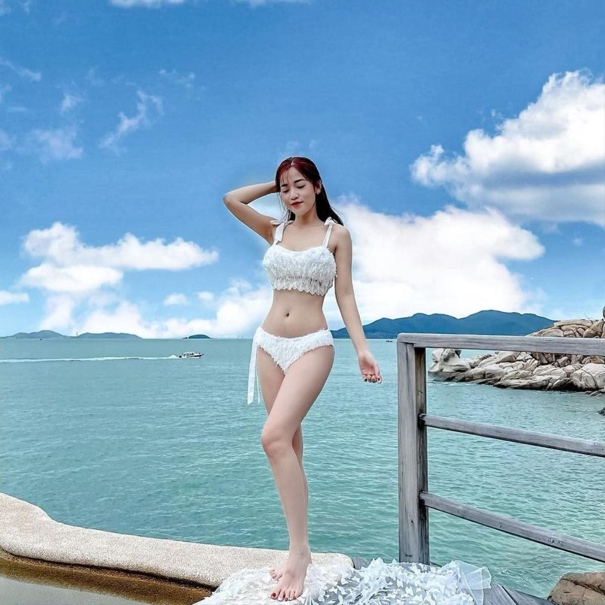 Puka khoe loạt ảnh diện bikini nóng bỏng sau khi ăn Tết Ảnh 3