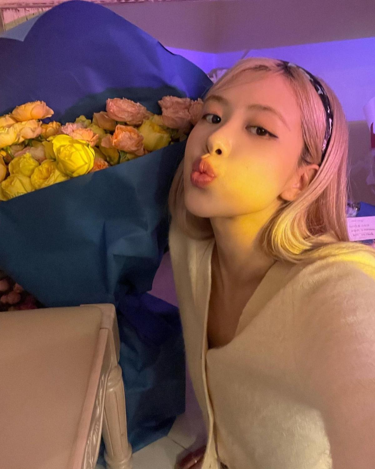 Không tin fan hù dọa, Rosé (BlackPink) 'hết hồn' vì sự việc sau đó Ảnh 4