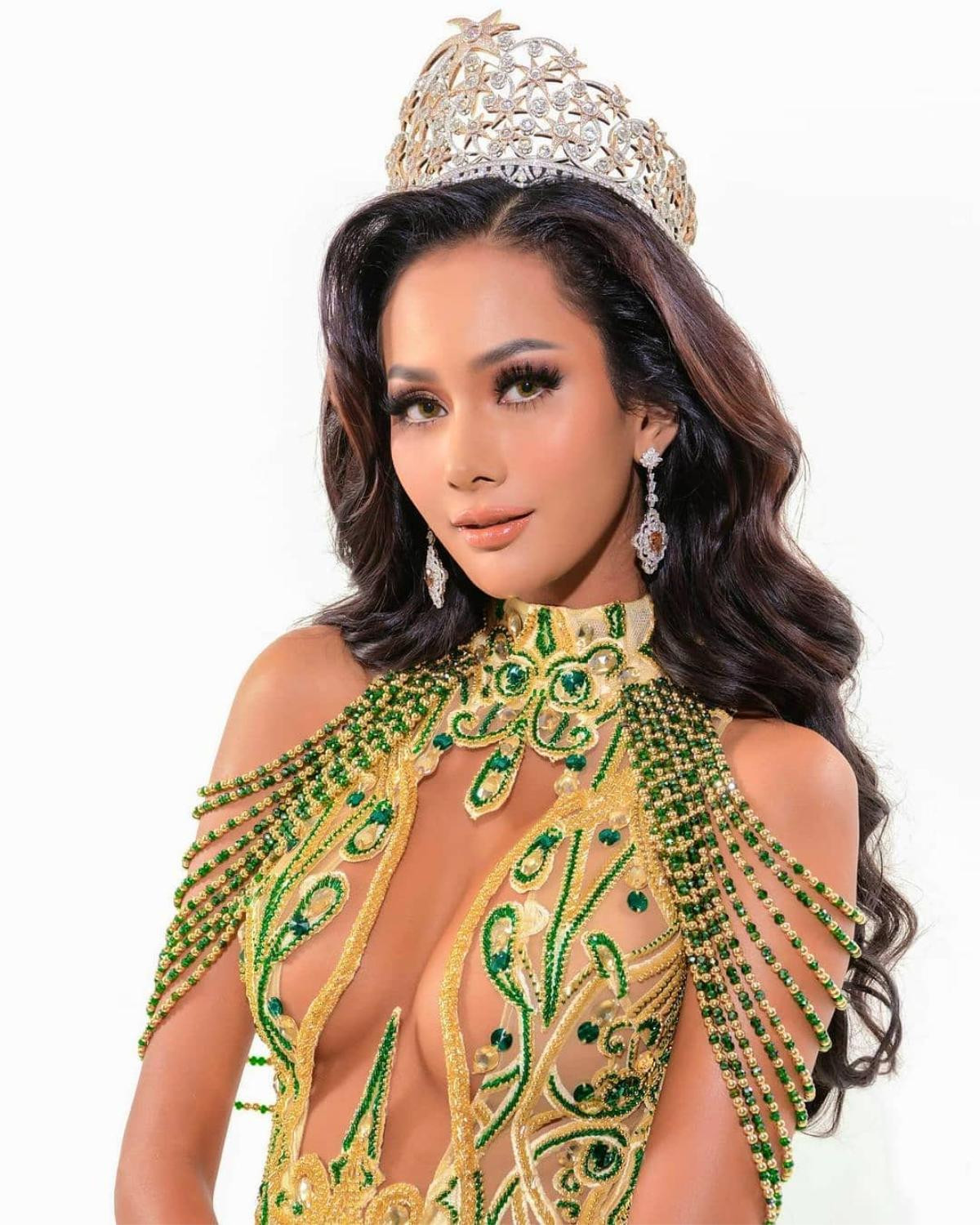 Đối thủ của Á hậu Ngọc Thảo ở Miss Grand International: Bản sao Hoàng Thùy khiến fan 'khiếp sợ' Ảnh 6