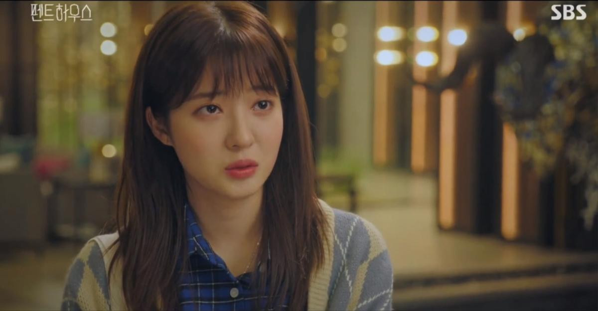 Bà cả Lee Ji Ah cùng con gái Jo Soo Min 'sống dậy' ở Penthouse 2, chuẩn bị báo thù? Ảnh 1