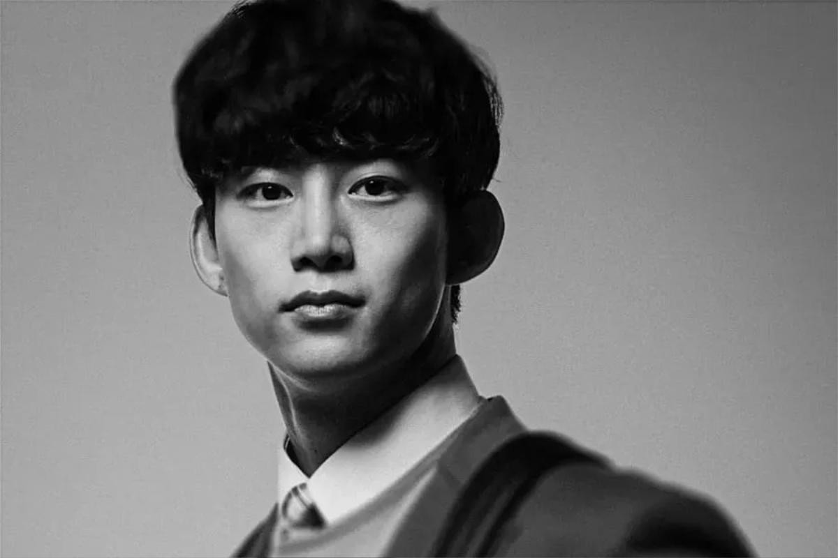 'Vincenzo' tung poster của Taecyeon (2PM) sau bí mật gây sốc Ảnh 2