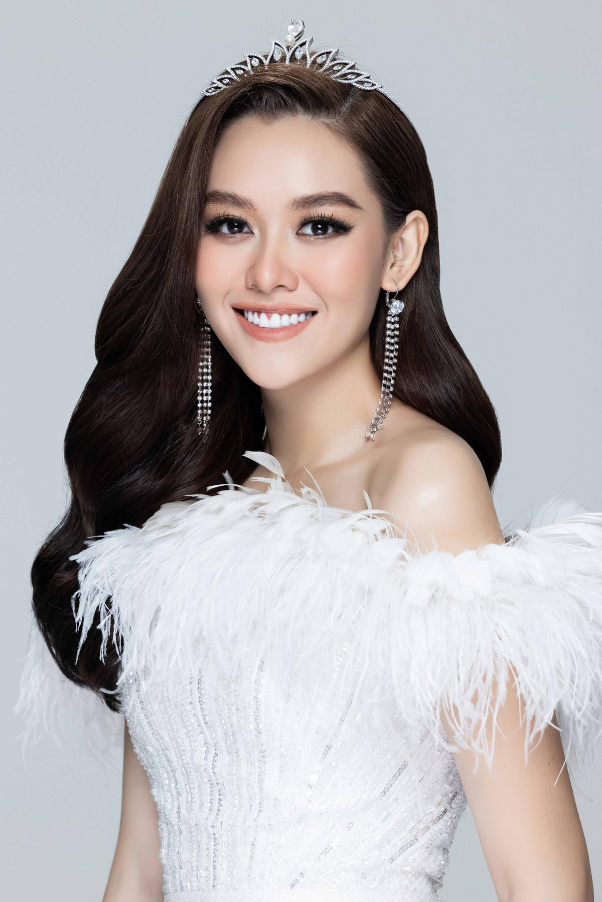 Lương Thuỳ Linh, Kiều Loan, Tường San đẹp lộng lẫy, khởi động Miss World Vietnam 2021 Ảnh 12