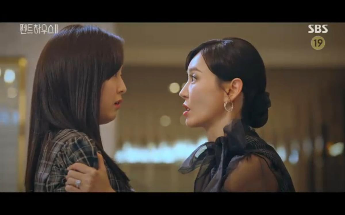 'Penthouse 2' tập 5: Ha Eun Byul thẳng tay giết Bae Rona Ảnh 9