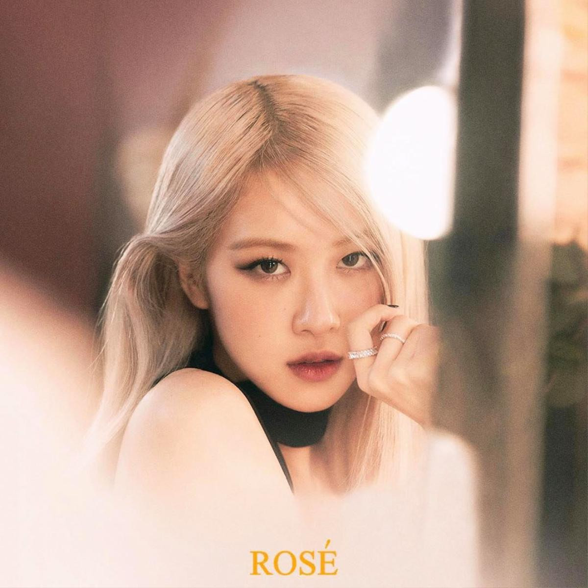 Rosé tiếp tục 'thả thính' teaser MV, fan sướng rơn khi được 'khuyến mại'... thêm vài câu hát Ảnh 1