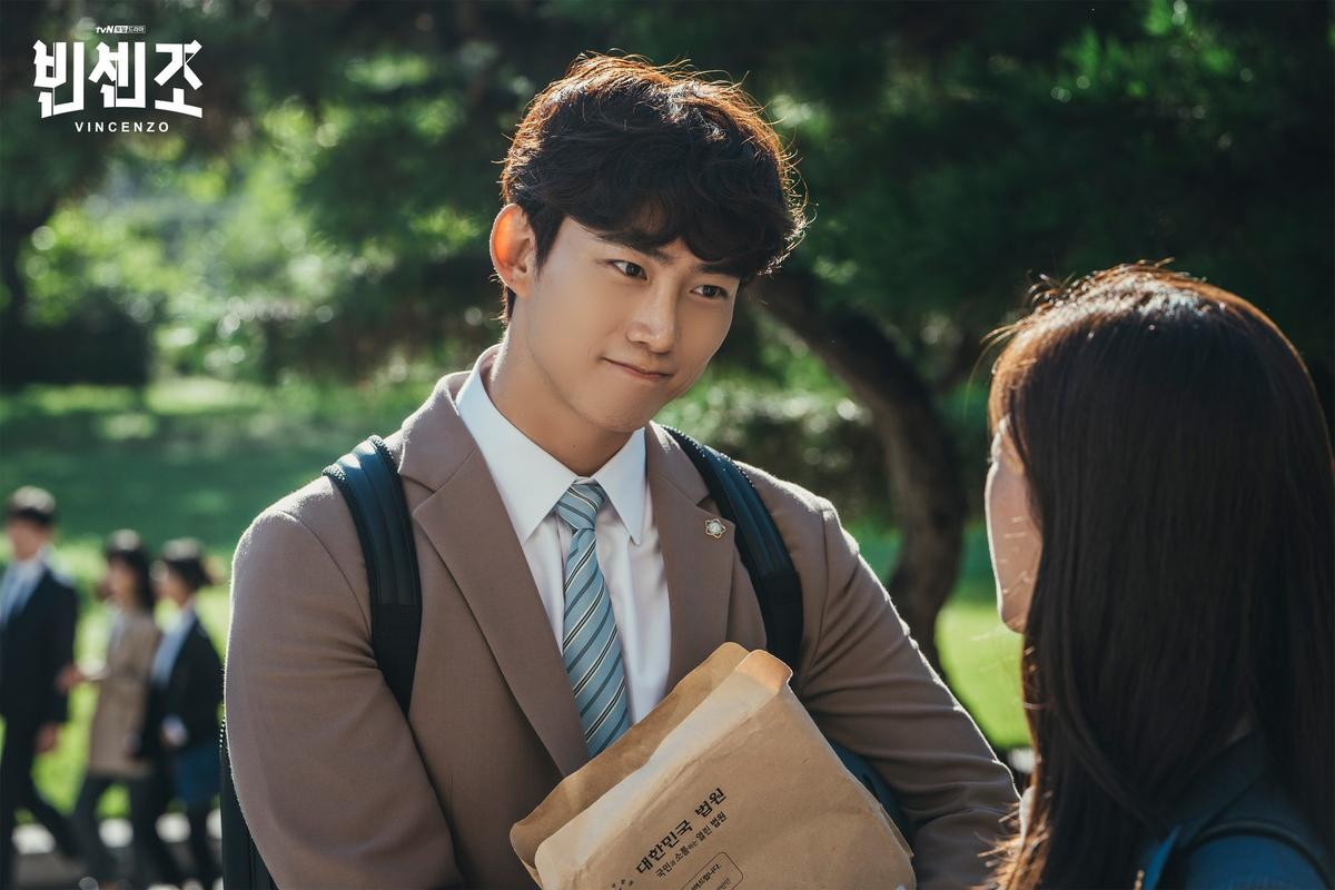 'Vincenzo': Thực hư chuyện Song Jong Ki chính là anh trai của Ok Taecyeon, là trùm cuối của Babel Ảnh 1