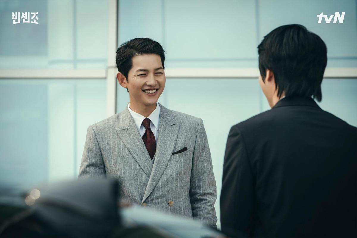 BXH phim Hàn đầu tháng 3: 'Penthouse 2' all-kill đối thủ mạnh, Jisoo vượt Song Joong Ki! Ảnh 6