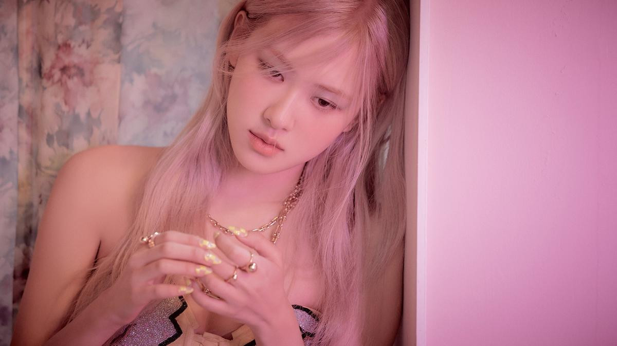 Rosé nói về việc ra mắt solo: Sự ủng hộ từ các thành viên BlackPink và hơn thế nữa Ảnh 4