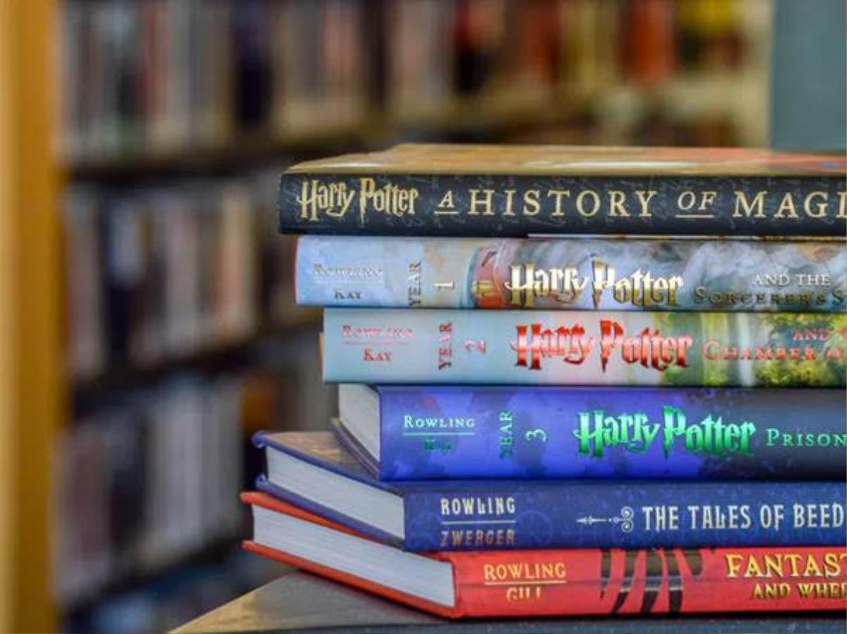 Khám phá những con số doanh thu ấn tượng gắn liền trong 'vũ trụ huyền bí' Harry Potter Ảnh 2