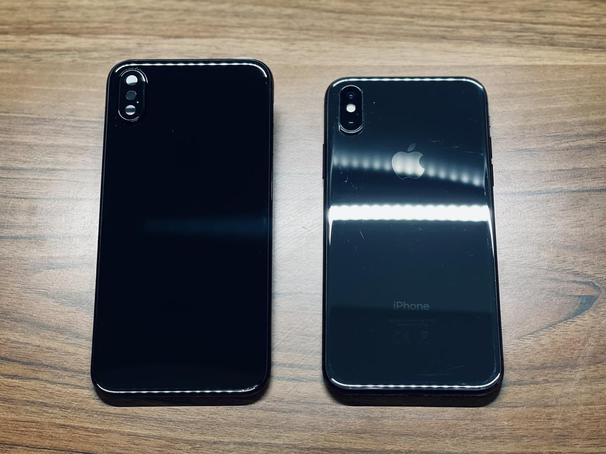 Lộ hình ảnh chiếc iPhone X đặc biệt Apple chưa từng ra mắt Ảnh 1