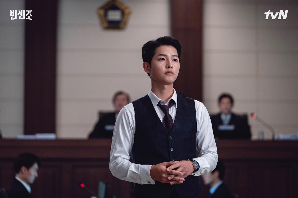 'Vincenzo': Song Joong Ki người đưa cả Ok Taecyeon và tập đoàn Babel ra mà chơi đùa Ảnh 1