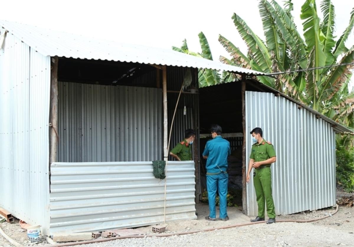 2 người đàn ông tử vong bất thường: Một người nằm tại chòi lá, một người bị thiêu cháy ở gần chuồng bò Ảnh 1