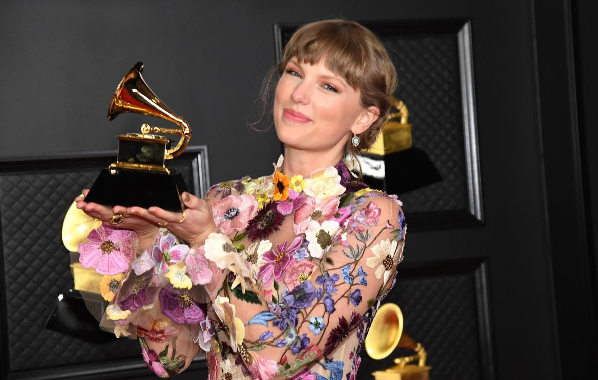 Taylor Swift xác lập kỷ lục mới khi 3 lần giành được Kèn vàng cho hạng mục này Ảnh 2