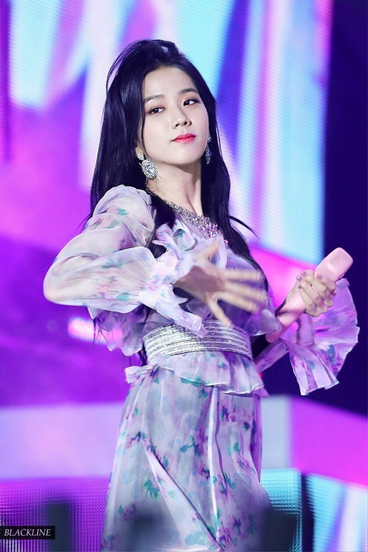 Fan 'song kiếm hợp bích' gửi xe tải đến YG lẫn phá đảo Twitter đòi công bằng cho Jisoo (BlackPink) Ảnh 4