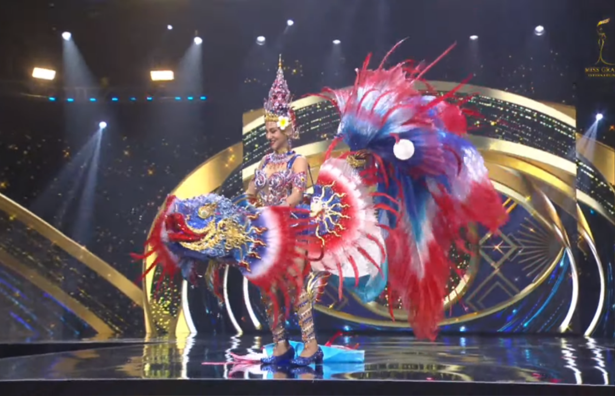 Ngọc Thảo tự tin trình diễn 'Lá ngọc cành vàng' phát sáng, hứa hẹn giật giải Best National Costume Ảnh 10