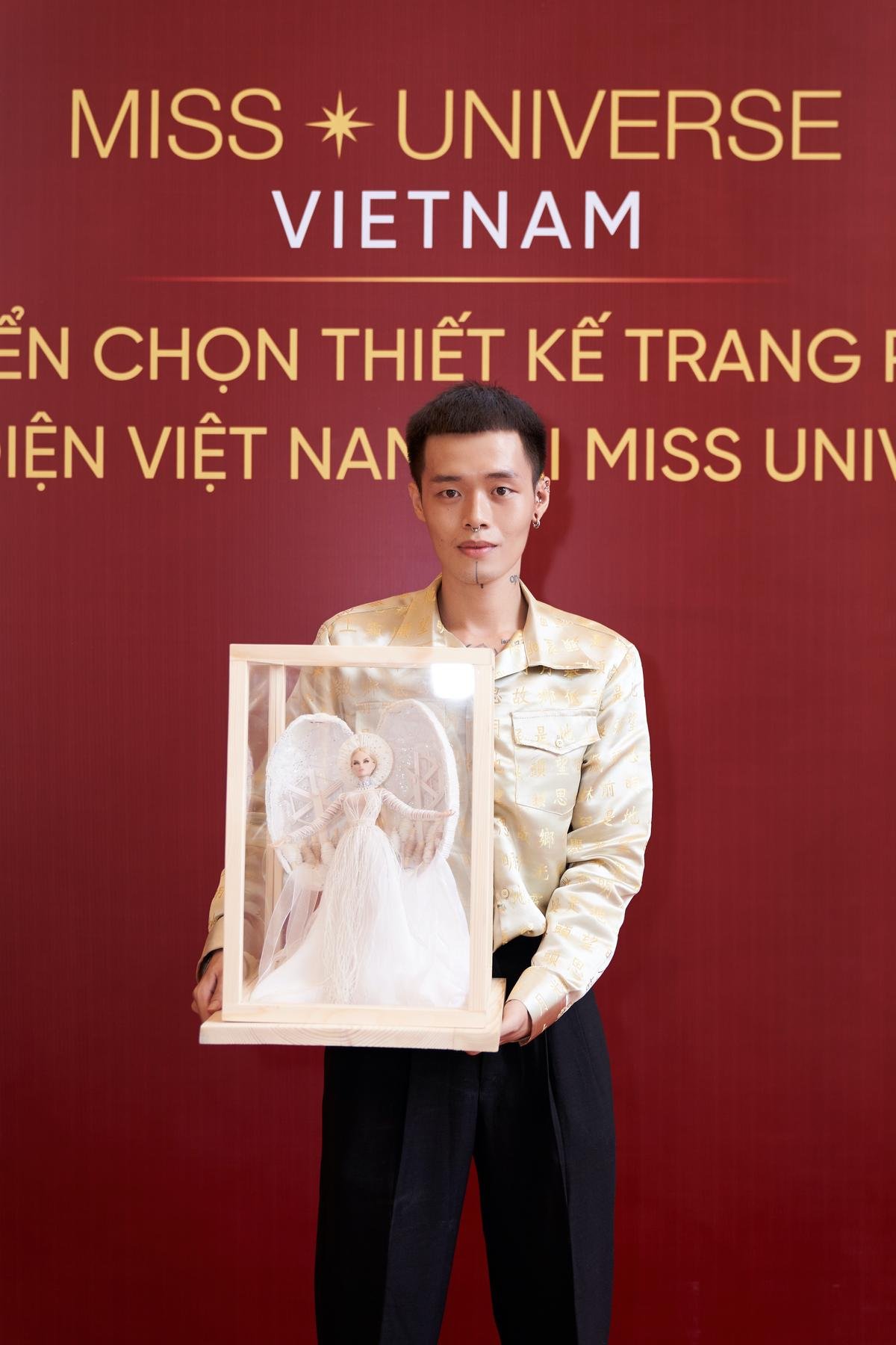 Lộ Trang phục dân tộc cùng Khánh Vân thi Miss Universe: Đơn điệu, có thua xa loạt đối thủ? Ảnh 9