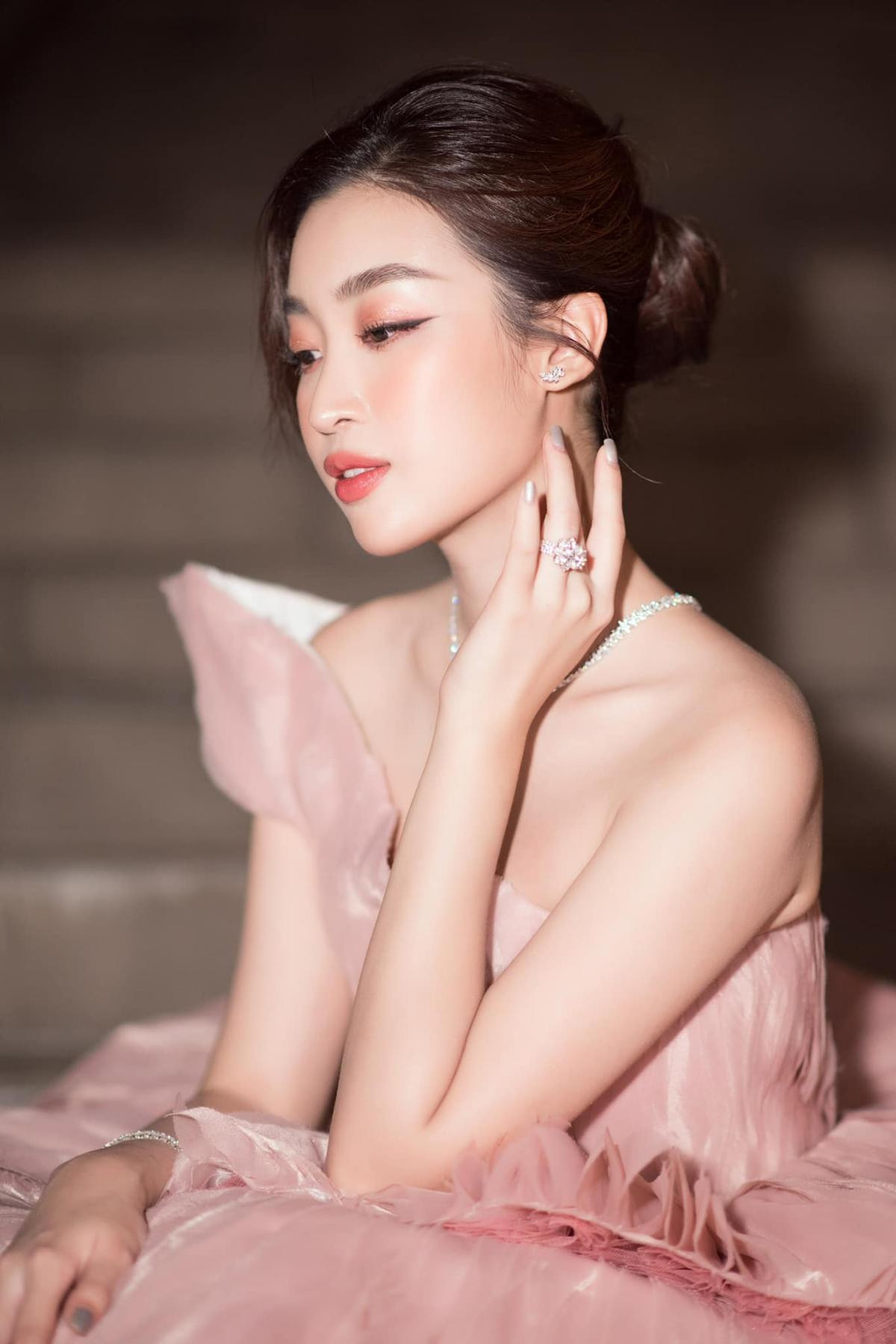 Ngọc Thảo chưa về nước, fan đã sôi sục tìm đại diện thi Miss Grand 2021: Loại ngay Tiểu Vy - Lương Linh? Ảnh 4