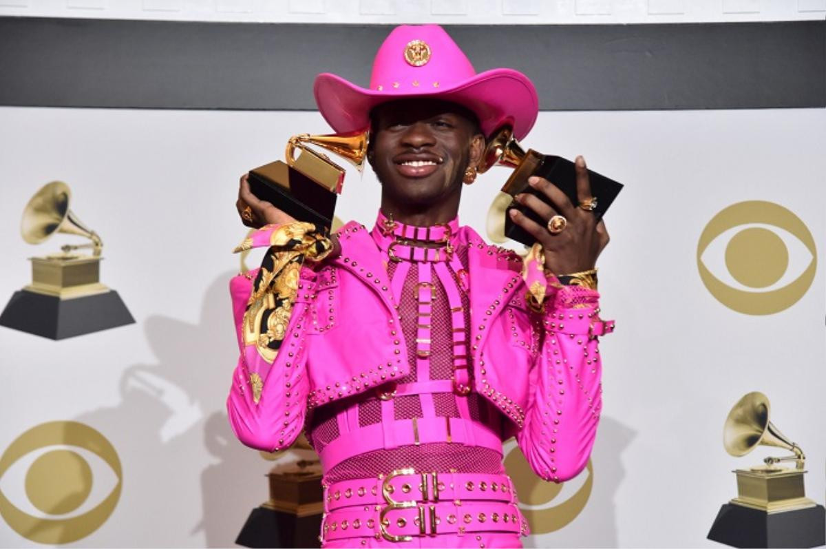 Lil Nas X đáp trả cực gắt khi bị chỉ trích MV không phù hợp với trẻ em Ảnh 5