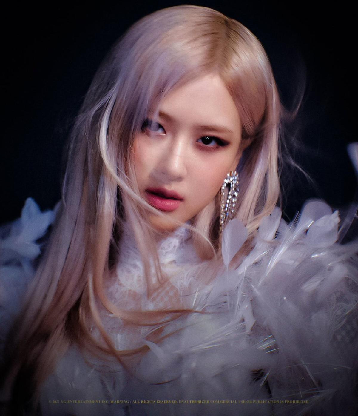 Vượt mốc 10 triệu lượt nghe trên Spotify, Rosé (BlackPink) lập kỷ lục Ảnh 3