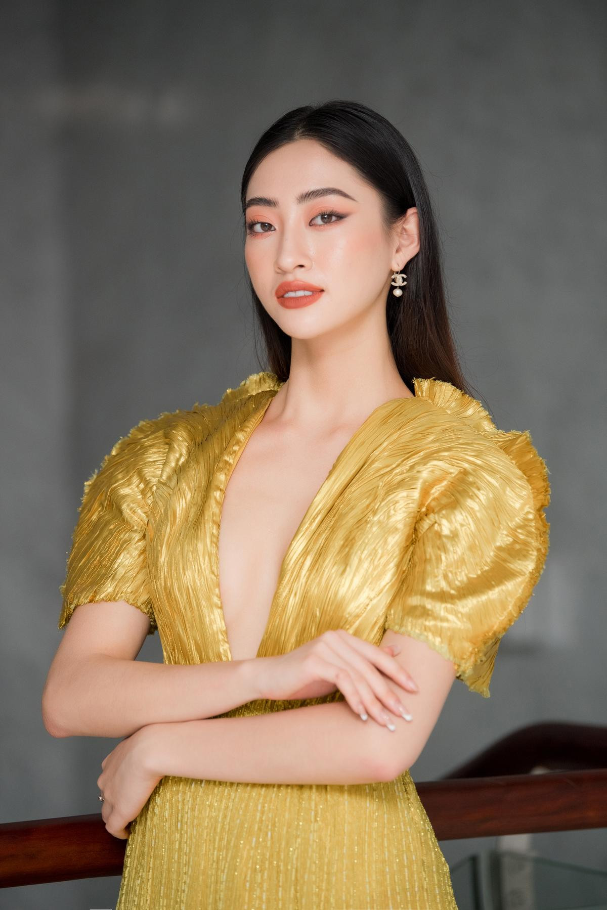 'Chiến binh Miss World' Đỗ Thị Hà rạng rỡ đọ sắc cùng đàn chị Phương Nga - Lương Thùy Linh Ảnh 5