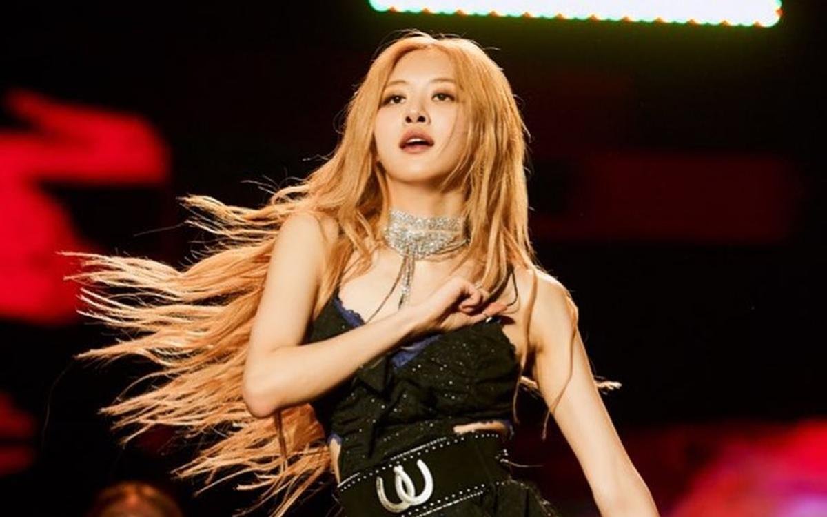 Đủ 10 triệu người theo dõi, ROSÉ (Blackpink) cover ca khúc của Cardi B chiều lòng fan Ảnh 1