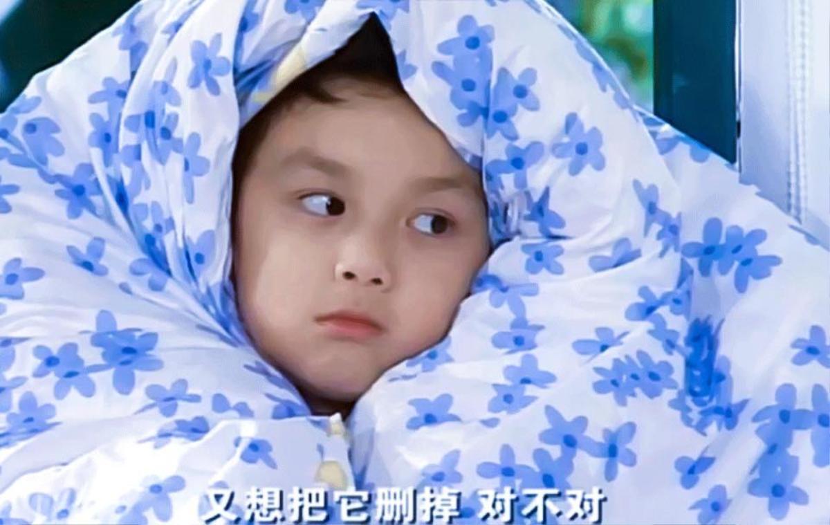 Hình ảnh thời thơ bé đáng yêu, 'cute hạt me' của dàn cast 'Trường ca hành' Ảnh 14