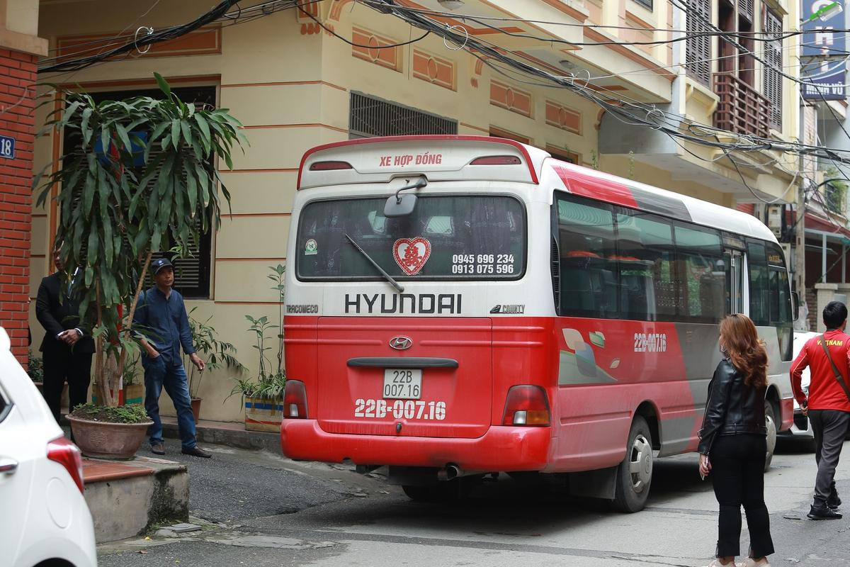 Hé lộ khung cảnh lễ ăn hỏi Xuân Trường - Nhuệ Giang tại nhà cô dâu Ảnh 3