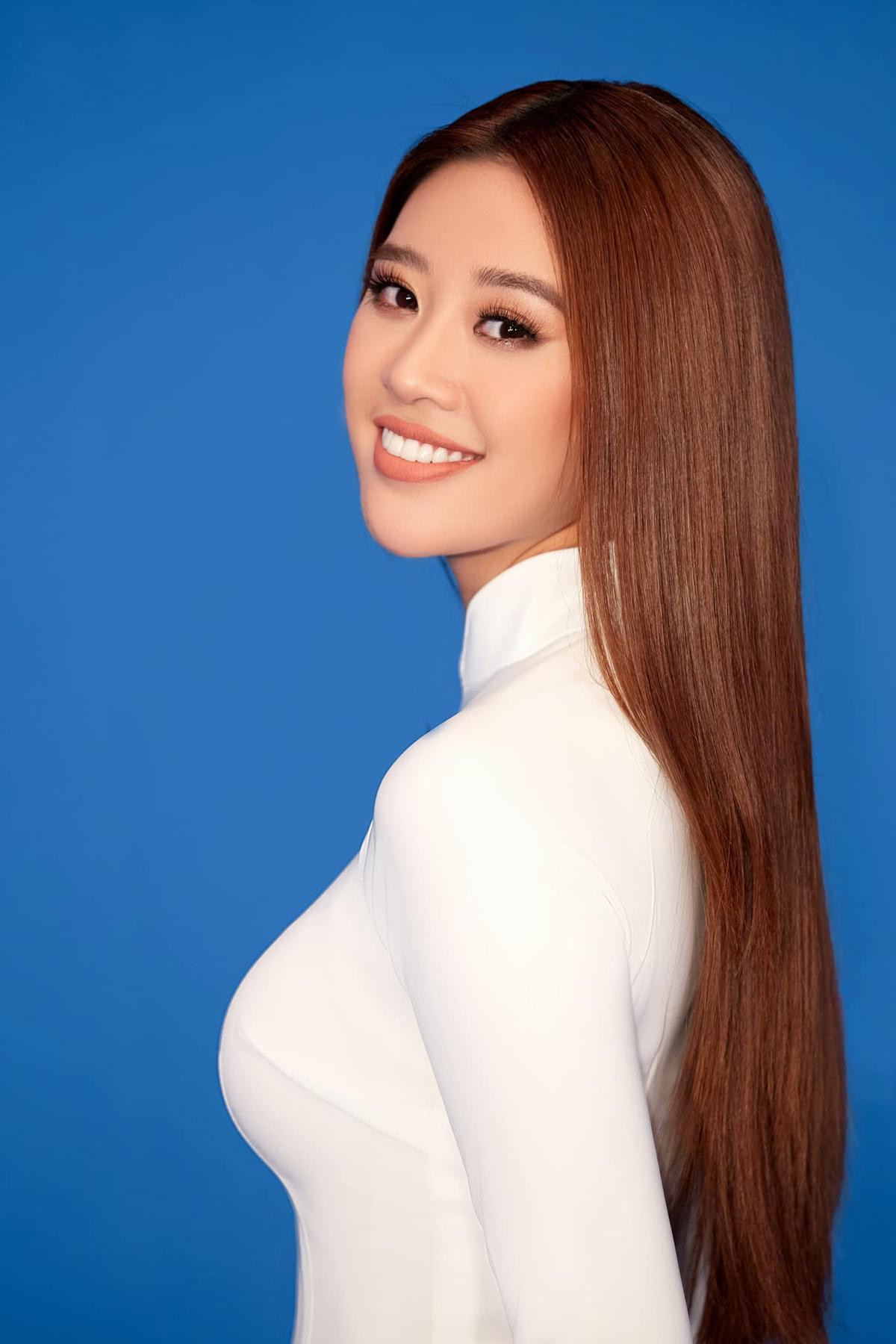 Miss Universe không cách ly tập trung, tổ chức gấp gáp: Khánh Vân thiệt thòi và mạo hiểm? Ảnh 6