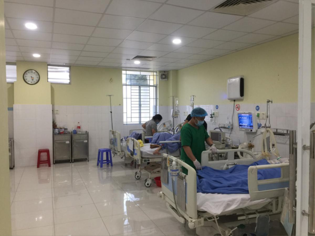 Được bạn cho dùng thuốc lạ, nam sinh nhập viện cấp cứu vì bị rối loạn tâm thần Ảnh 1