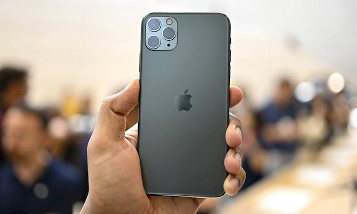 iPhone 11 Pro bị lệch logo được rao bán với giá khổng lồ, tỉ lệ xảy ra vô cùng hiếm Ảnh 2