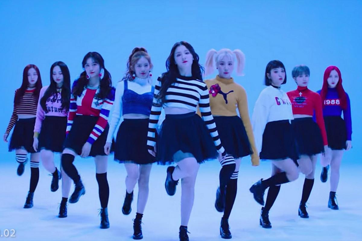 Momoland có MV đầu tiên đạt 500 triệu view, đứng chung hàng với Twice và BlackPink Ảnh 5