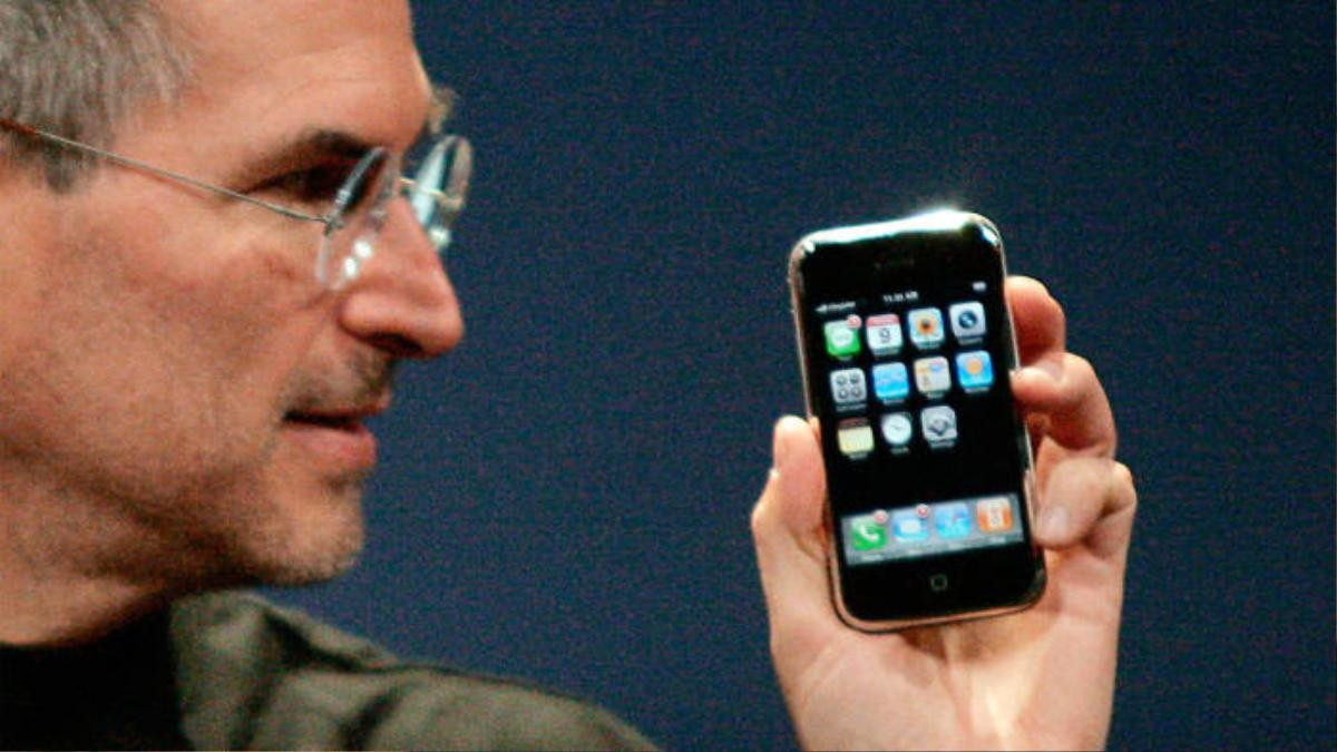 Đây là dịp hiếm hoi Steve Jobs tắt chiếc iPhone của mình Ảnh 1