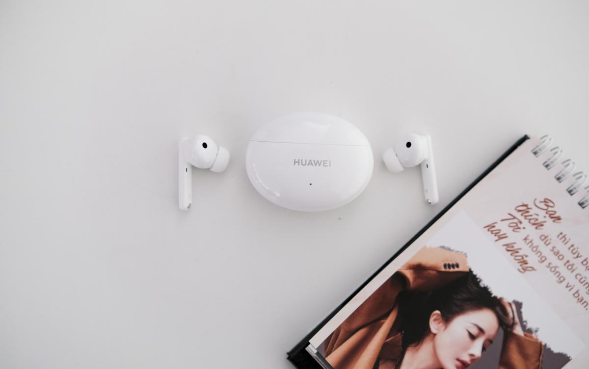 Trên tay tai nghe Huawei FreeBuds 4i: Thiết kế nhỏ gọn, chống ồn chủ động là điểm nhấn Ảnh 13