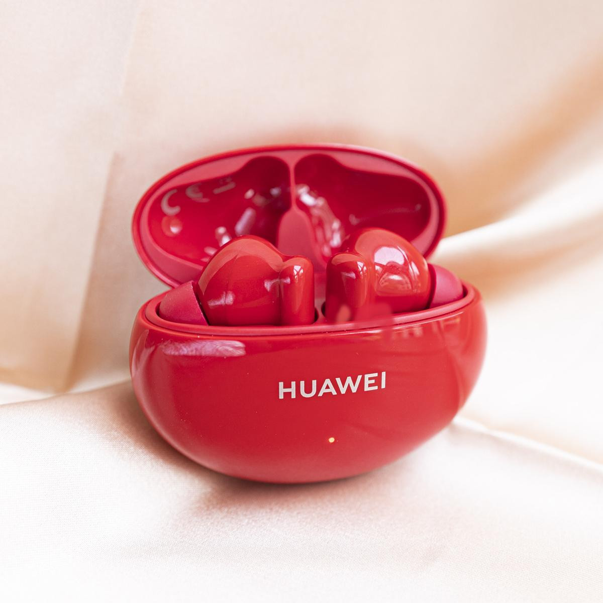 Trên tay tai nghe Huawei FreeBuds 4i: Thiết kế nhỏ gọn, chống ồn chủ động là điểm nhấn Ảnh 6