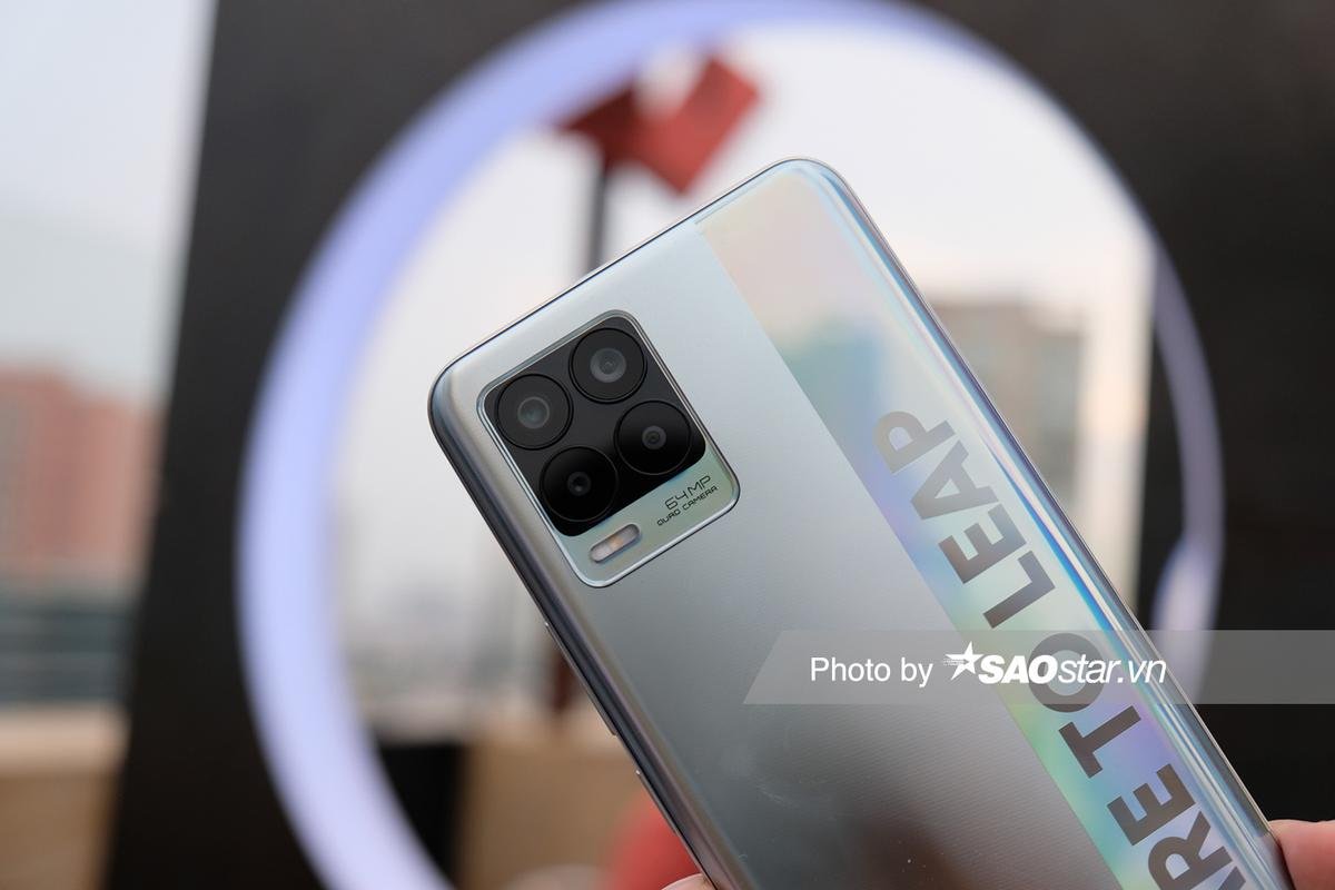 Trên tay bộ đôi realme 8 và realme 8 Pro vừa ra mắt tại VN với điểm nhấn ở cụm 4 camera sau Ảnh 10