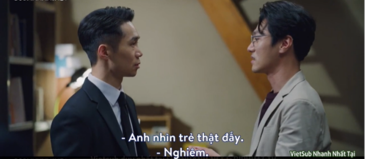 'Vincenzo' tập 17: Song Jong Ki ngã quỵ dưới súng của Jang Han Seo, giám đốc Han đích thị là trùm cuối! Ảnh 22