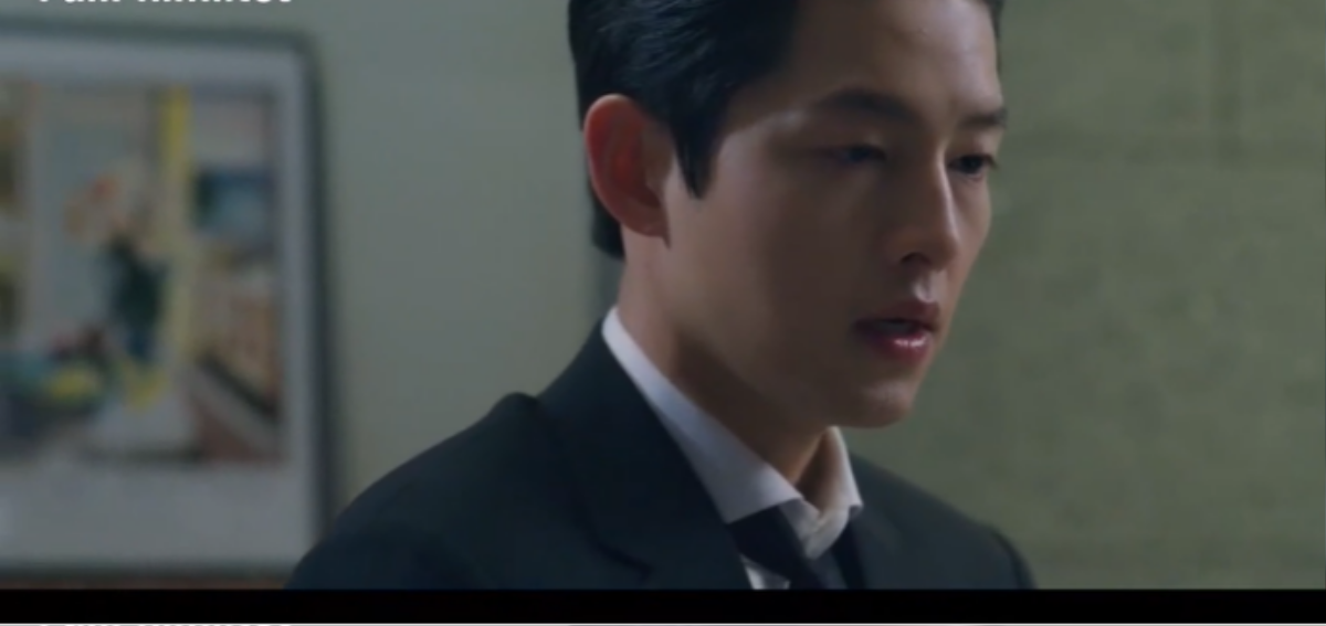 'Vincenzo' tập 19: Jeon Yeo Bin đỡ đạn cho Song Jong Ki trước mũi súng của Ok Taecyeon Ảnh 40