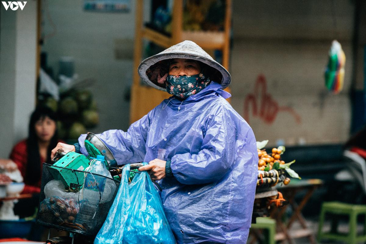 Dự báo thời tiết hôm nay và ngày mai 5/5: Hà Nội và TPHCM ngày nắng, chiều tối có mưa dông Ảnh 2