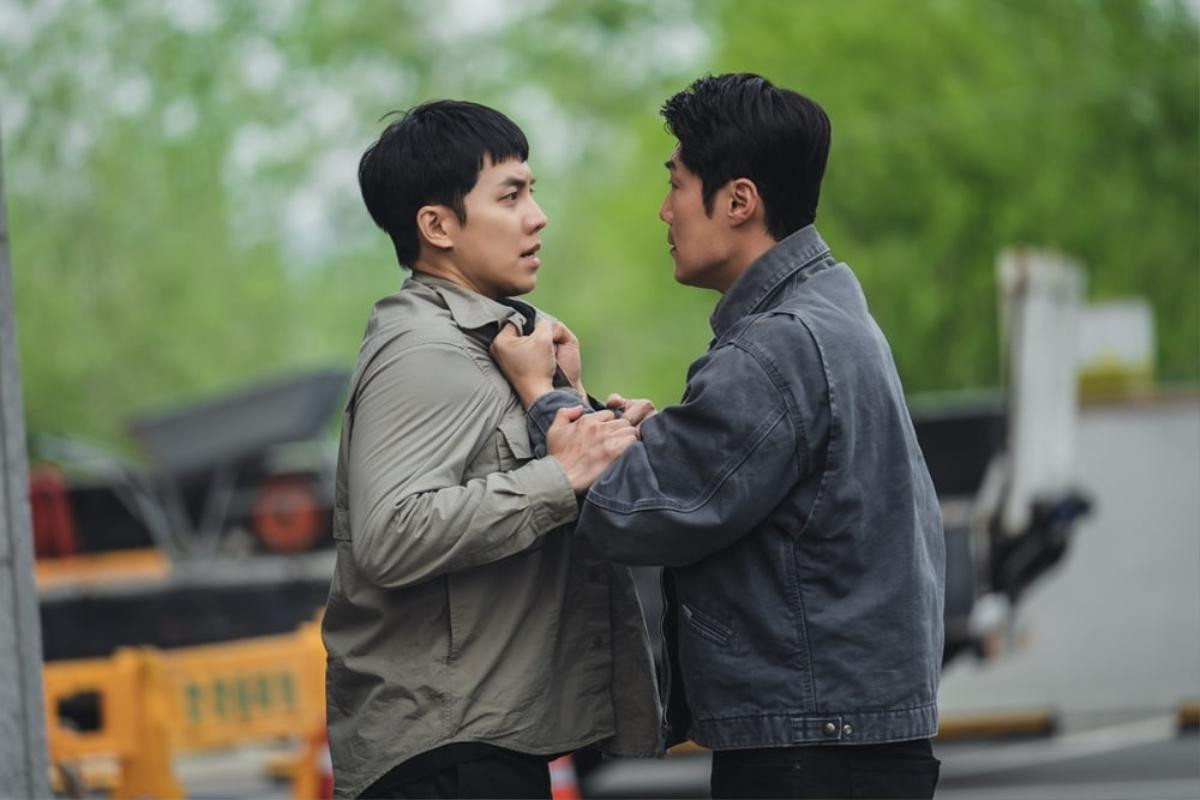 'Mouse' tập 16: Nghi vấn Lee Seung Gi là thí nghiệm của chính phủ để trở thành công cụ giết người? Ảnh 11