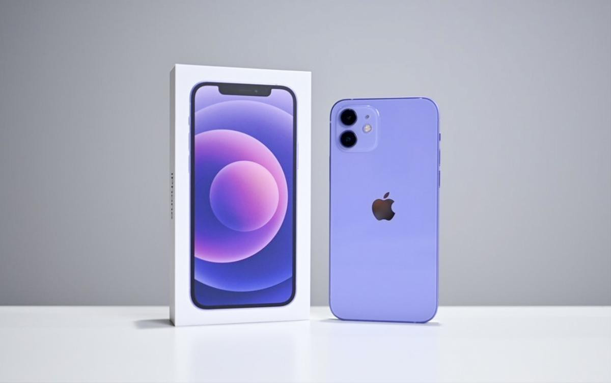 Tưởng chỉ khác nhau về màu sắc, hoá ra iPhone 12 tím còn có điểm khác biệt bất ngờ so với các màu còn lại Ảnh 1