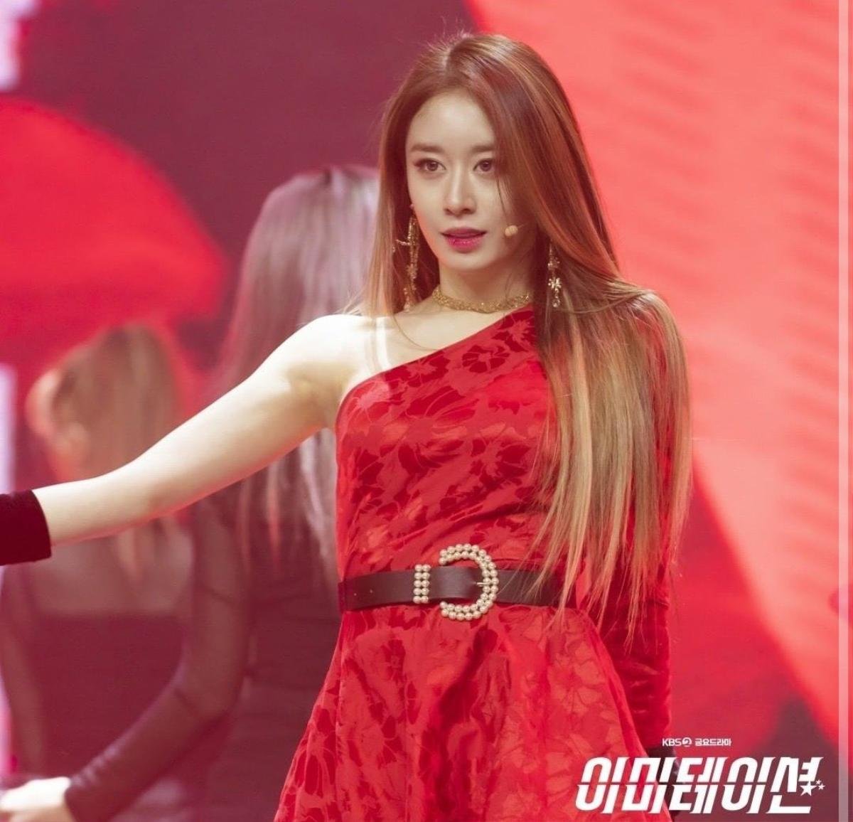 Phim 'Imitation' của Jiyeon (T-ara) khởi động với rating thấp thê thảm Ảnh 7