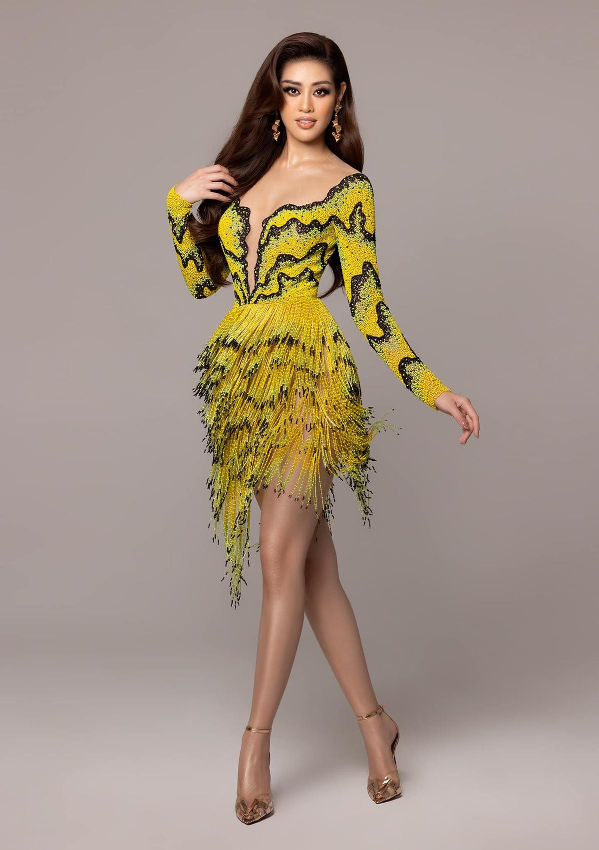 Khánh Vân được mệnh danh là nữ hoàng thời trang tại Miss Universe: Outfit xịn xò, thông điệp sâu sắc Ảnh 6