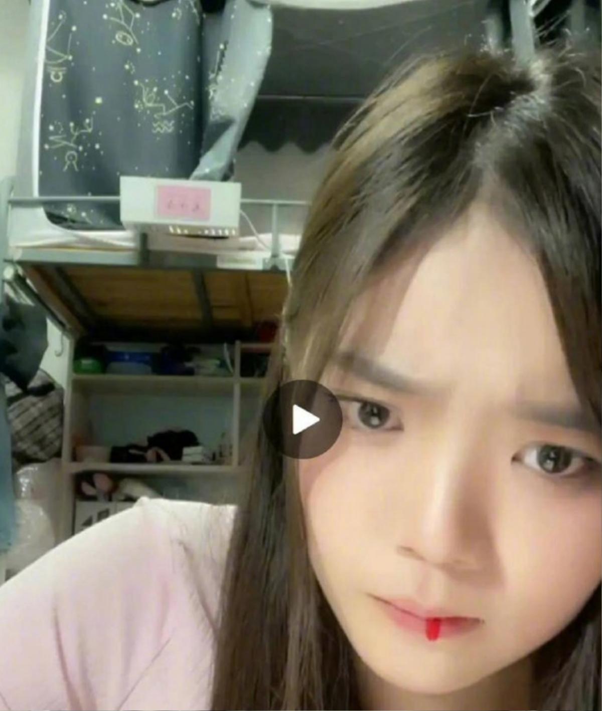 Thành viên SNH48 Lưu Lệ Thiên nôn ra máu trên livestream khiến fan tá hỏa: Tiết lộ mắc bệnh ung thư Ảnh 2