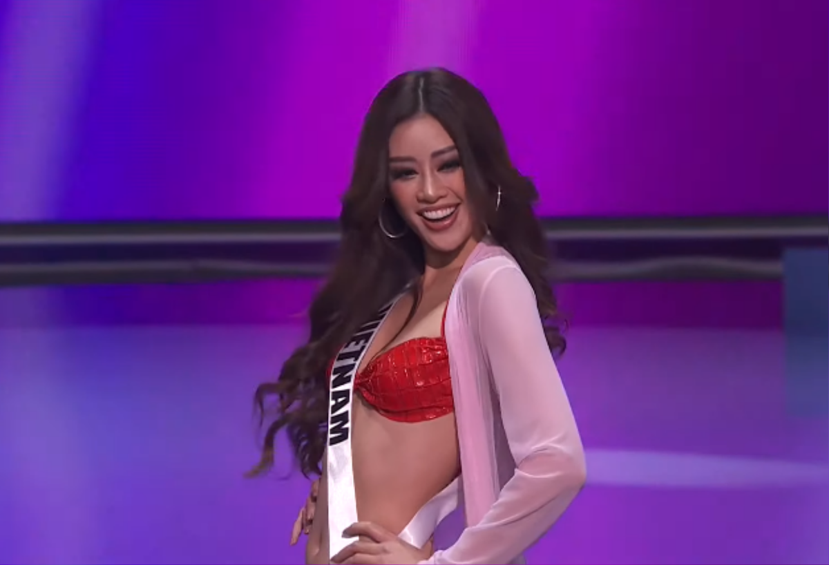 Khánh Vân đốt cháy bán kết Miss Universe với body rực lửa: Catwalk thần sầu, pose dáng tạo hit siêu đỉnh Ảnh 1