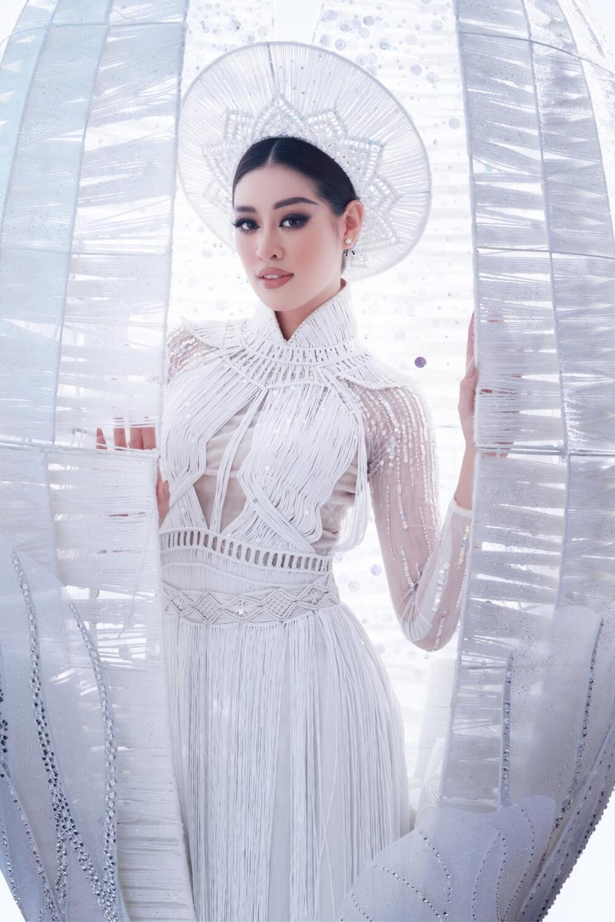 Hành trình lọt Top 21 Miss Universe của Khánh Vân: Trái tim yêu thương tỏa sáng với sự ấm áp Ảnh 23