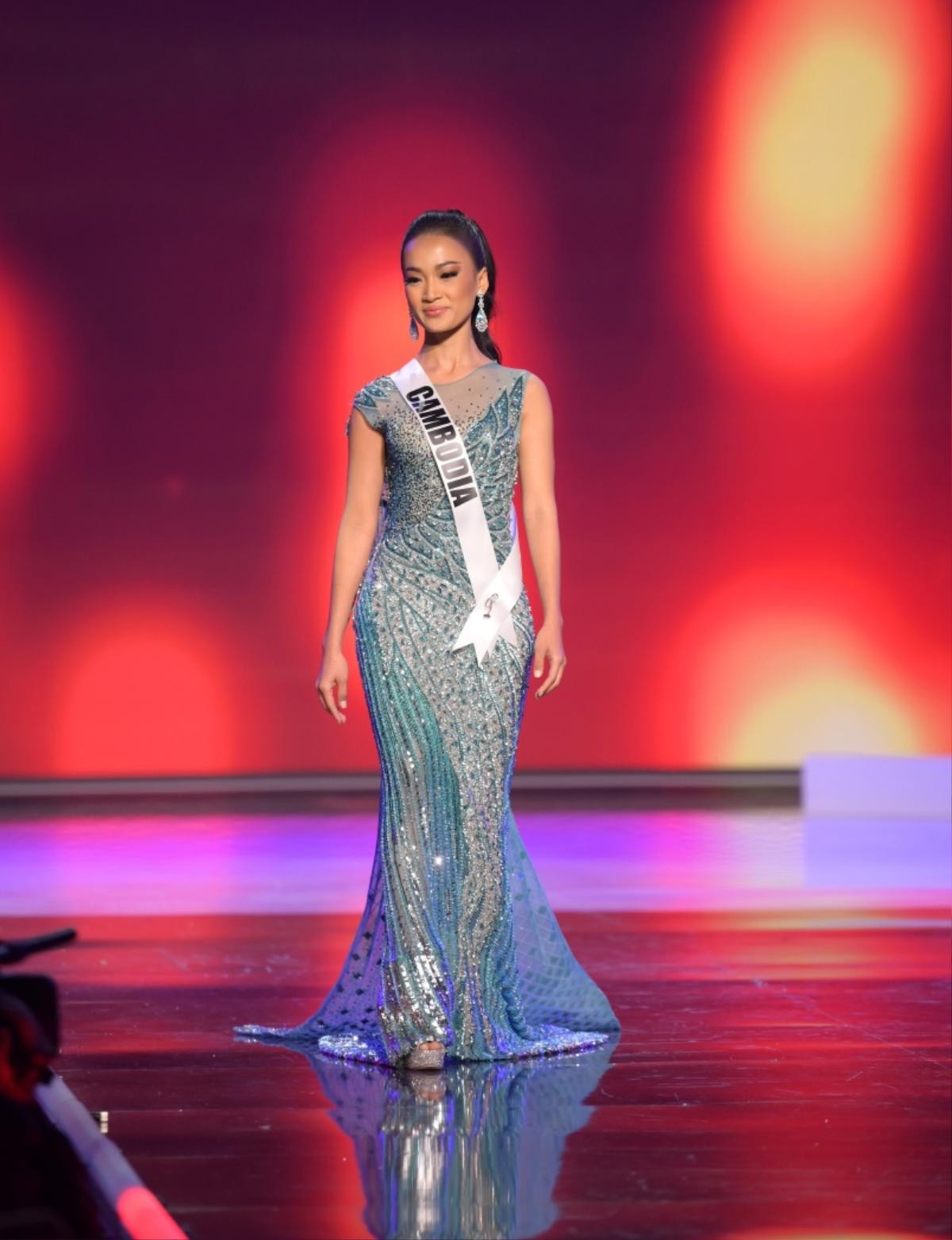 Màn trình diễn gây 'ức chế' nhất Miss Universe 2020 gọi tên Combodia: 'Slomo walk' liệu có đăng quang? Ảnh 5