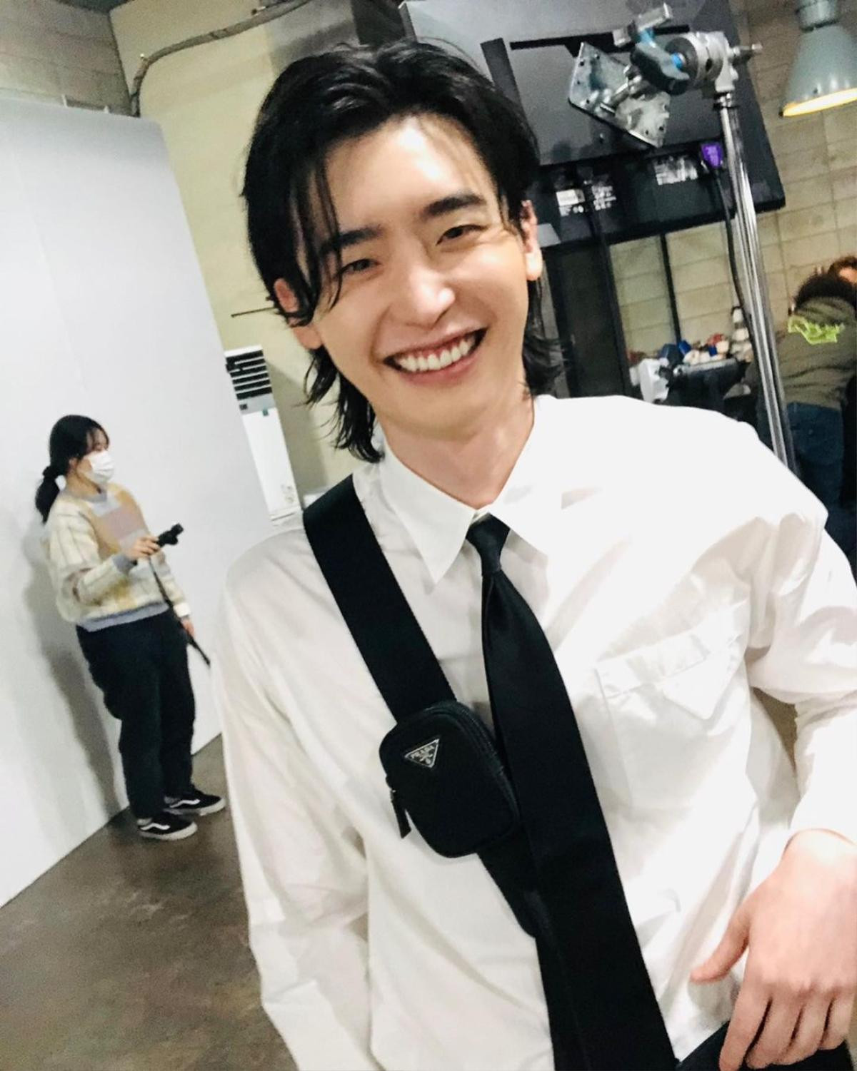 Lee Jong Suk giàu có cỡ nào khi sở hữu 1.150 tỷ đồng? Ảnh 12