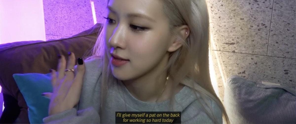 Netizen kinh ngạc vì độ chăm chỉ của Rosé (BlackPink) cho dự án solo Ảnh 3