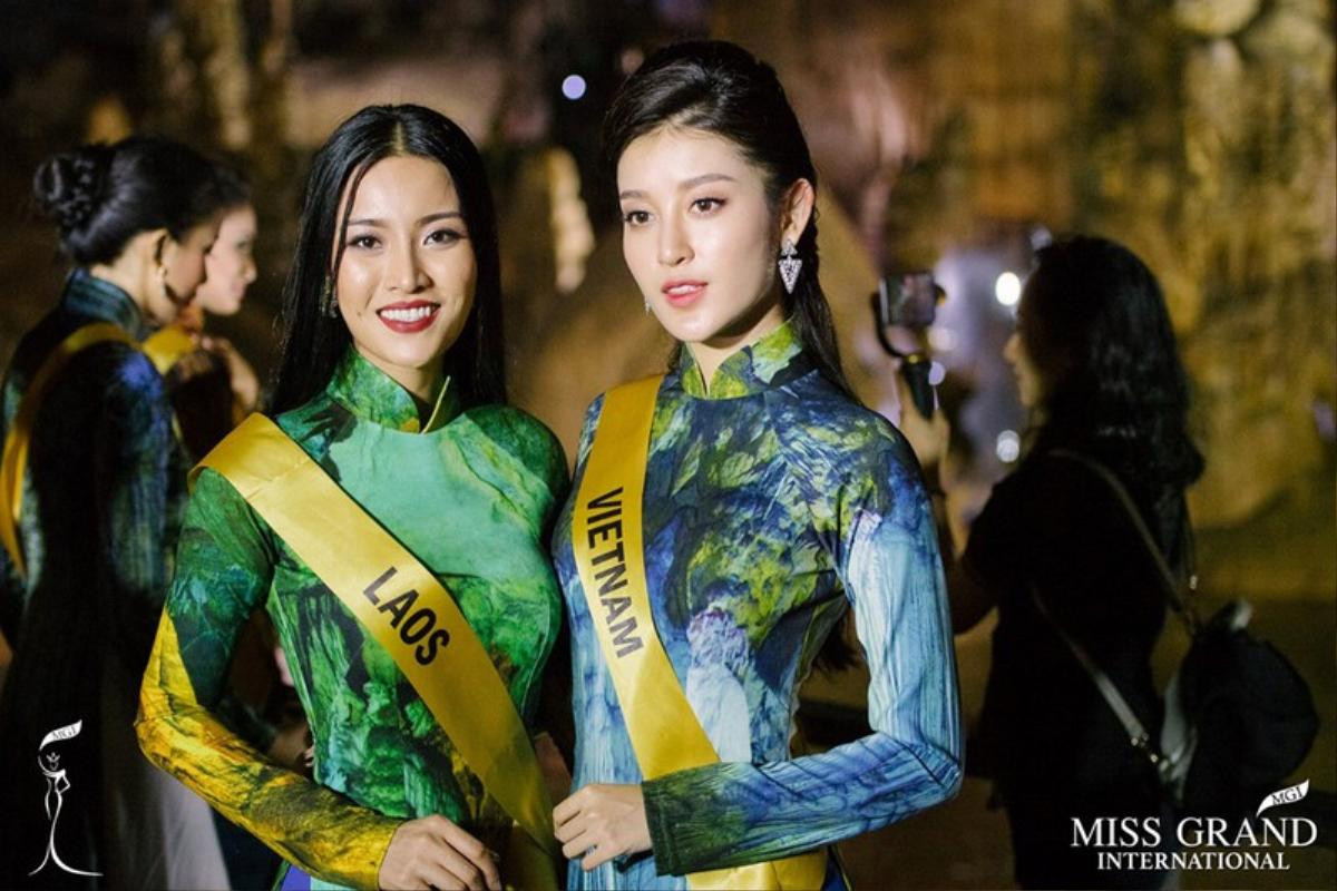 Ngắm lại BST áo dài NTK Nhật Dũng dành cho Miss Grand 2017, fan rưng rưng xúc động Ảnh 1